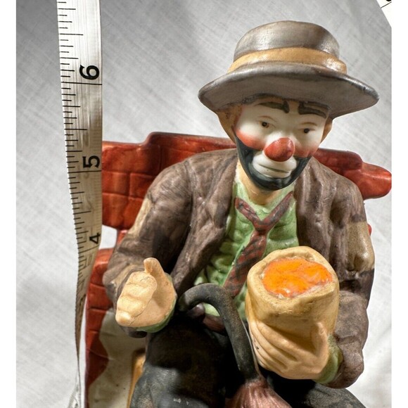 VINTAGE Emmett Kelly Jr Collection - Flambro Sitting Clown Brick Wall Bookend 7" - Picture 9 of 9